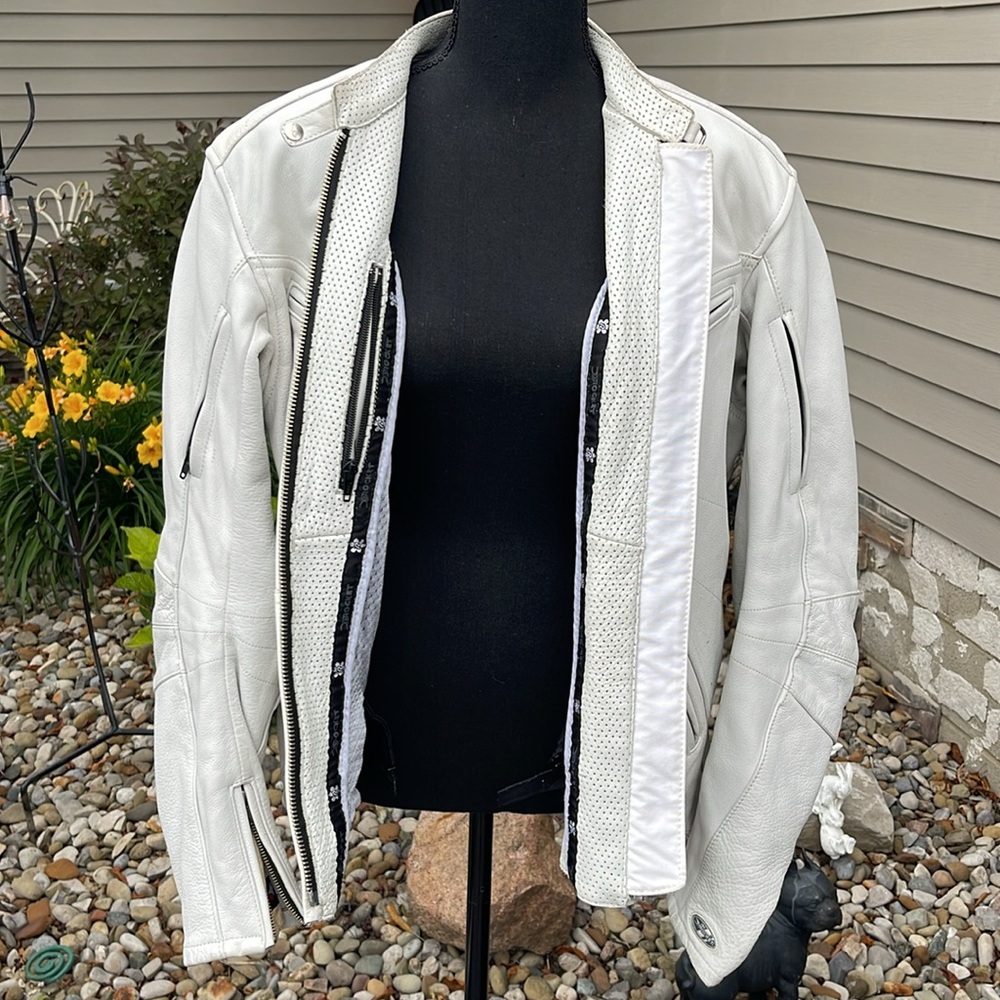 Women’s size extra large leather riding jacket with removable quilted shell - Picture 7 of 15